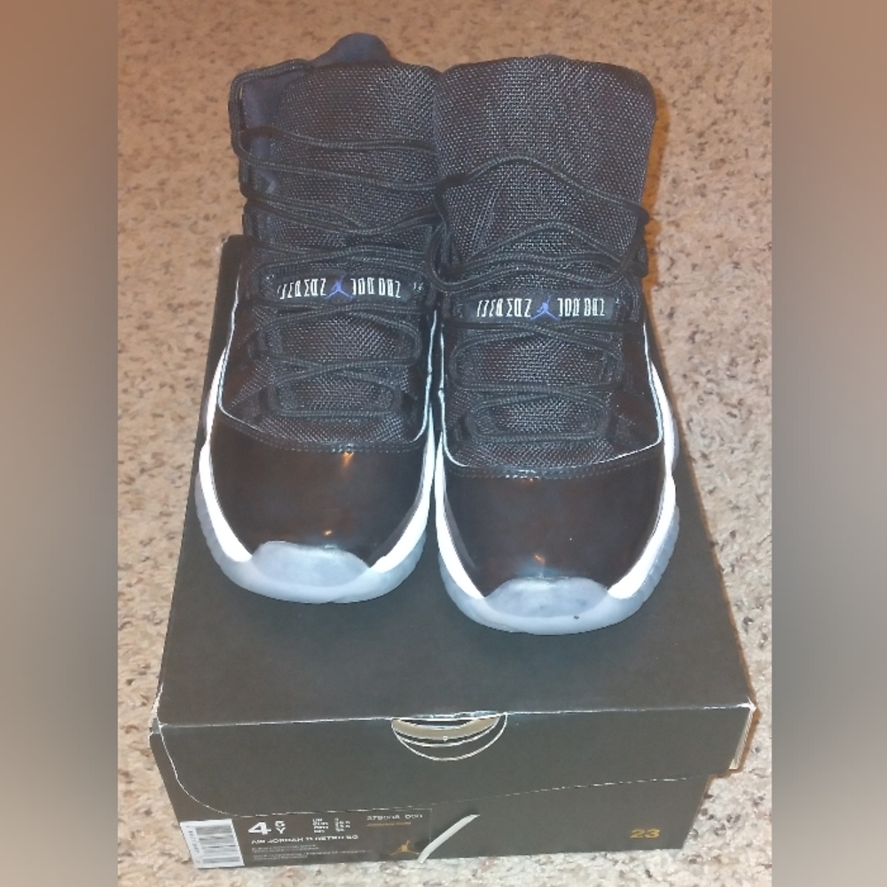 Air Jordan 11 Retro BG
